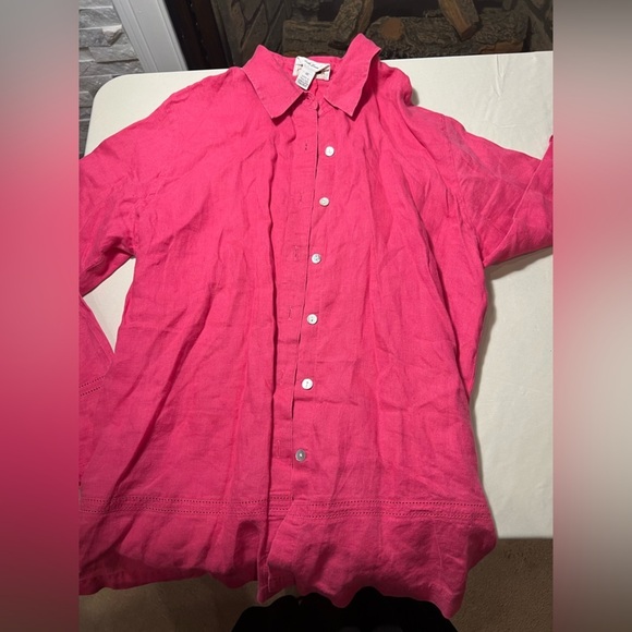 ๐ฅ Lot of 12 Women's Clothing - Sizes S & M | Reseller Box Bundle | NWOT & Pre-O - Picture 6 of 15